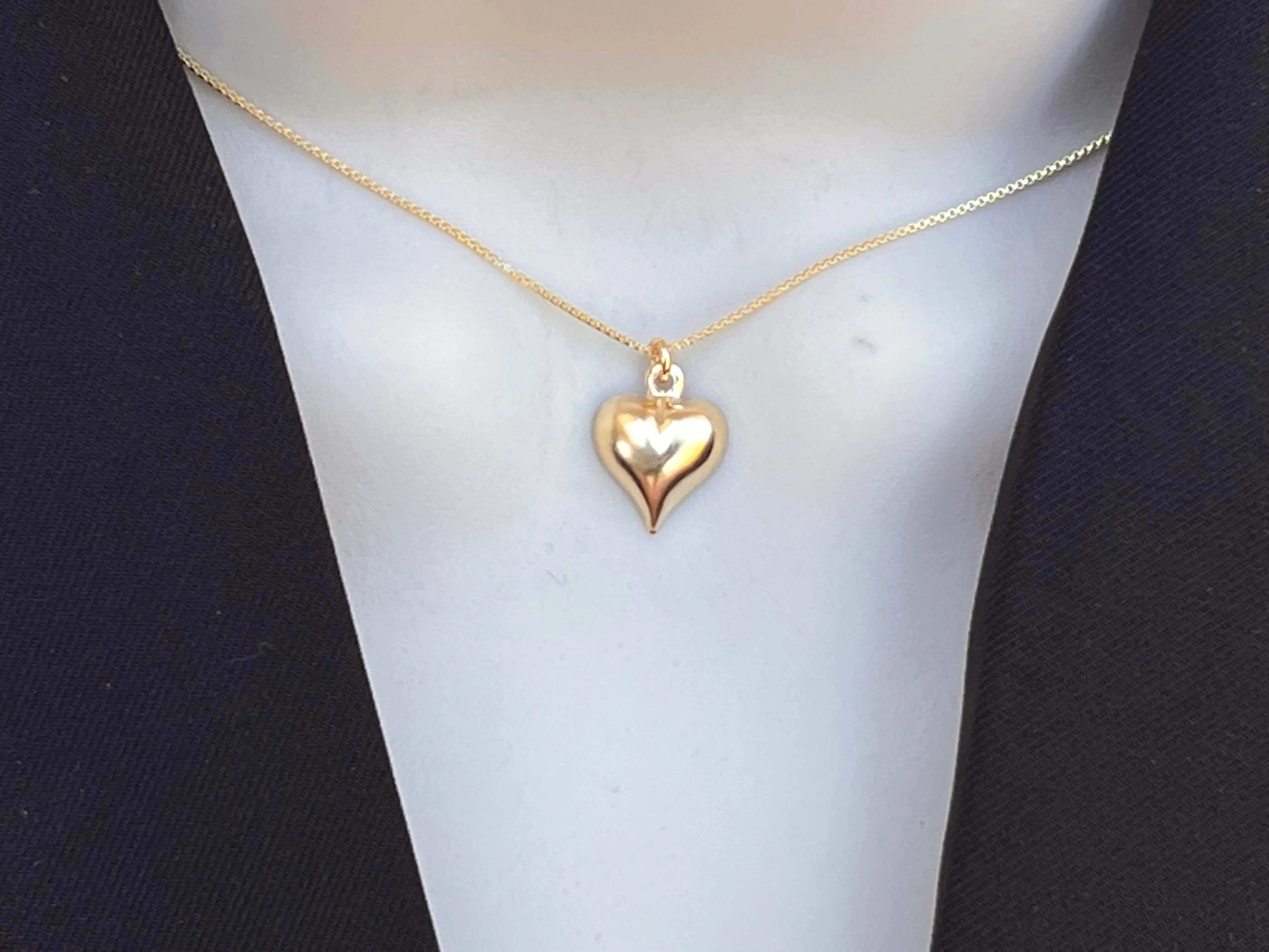 14k Gold Filled Heart Necklace -Minimalist Style, Dainty Choker -Choose Length, Valentines Day, Mothers Day