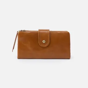Hobo continental wallet for charging